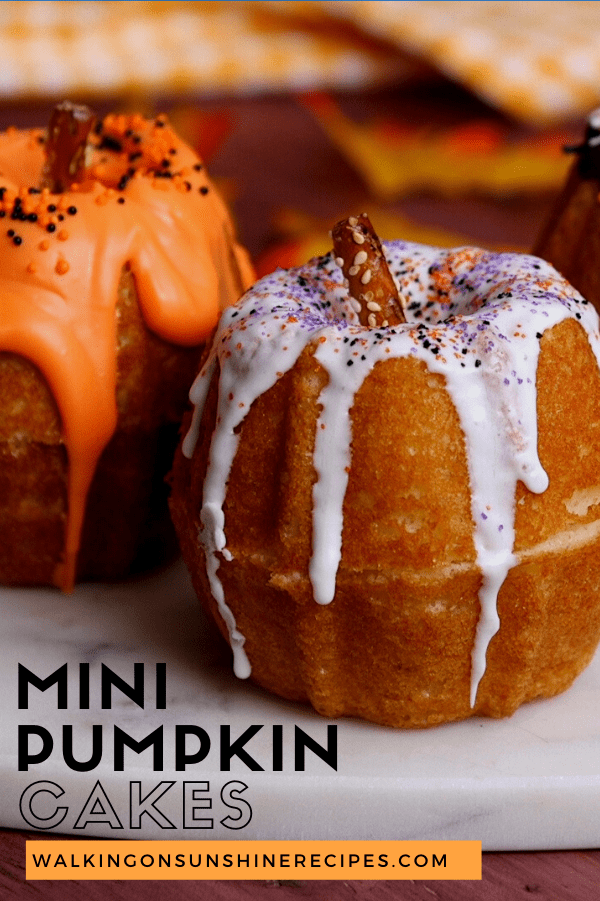 mini pumpkin bundt cakes